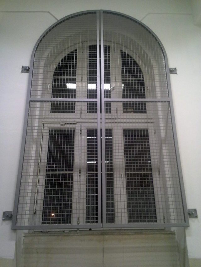 Okenní mříže